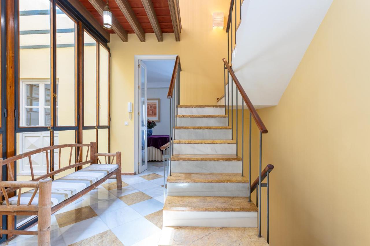 Genteel Home Campamento Севиля Екстериор снимка